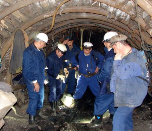 Minerii vor lucra și sâmbăta, dar CEH-ul va importa aceeași cantitate de cărbune mineri