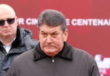 Carieră. Gabriel Oprea, de la vicepreședinte la Jiul Petroșani și bodyguard al lui Miron Cozma la ministrul Afecerilor Interne Gabriel Oprea