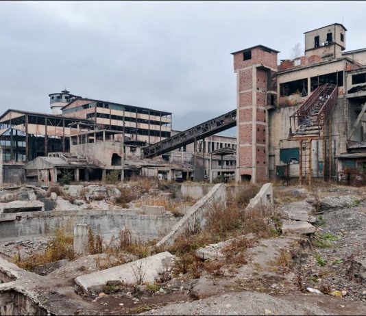 Clădirile istorice de la mina Petrila rămân în picioare. Ministerul Culturii le-a inclus pe lista monumentelor istorice în grupa valorică A mina Petrila