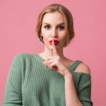 “Mi-a cazut cu tronc un trainer!” Afla despre ce se discuta pe un site de videochat forum
