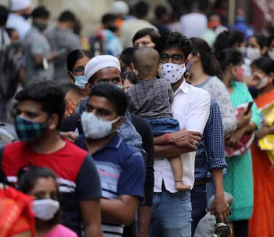 India se confrunta cu criza Covid in timp ce al doilea val loveste