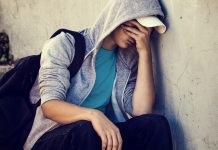 Cum sa recunoastem depresia la adolescenti