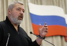 Jurnalistul Dmitry Muratov isi va dona premiul Nobel pentru a ajuta refugiatii din Ucraina