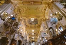 New York Cafe din Budapesta, una dintre cele mai frumoase cafenele