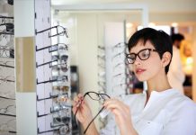 6 lucruri de care sa tii cont atunci cand achizitionezi ochelari pentru calculator