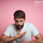 Învățați să jucați Baccarat: Reguli și strategii