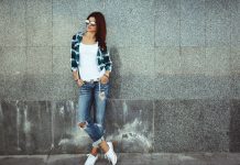 Ținutele casual: Cum să le accesorizezi pentru a ieși din anonimat
