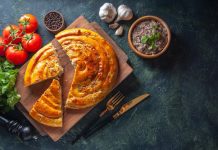 Trucuri pentru prepararea plăcintelor cu carne
