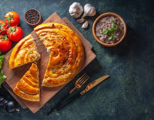 Trucuri pentru prepararea plăcintelor cu carne