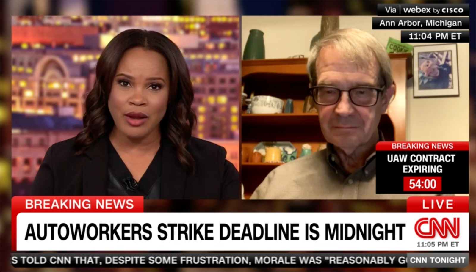 Fostul presedinte al sindicatului United Auto Workers, Bob King, vorbeste in timpul unui interviu pentru CNN.