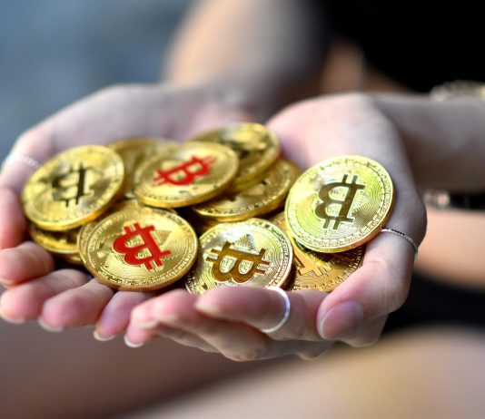 Cum sa faci bani cu Bitcoin? Afla acum