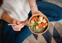 Cele mai rele 12 obiceiuri alimentare pentru metabolismul tau