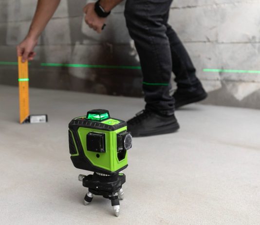 Beneficiile utilizării telemetrelor laser în construcții și arhitectură